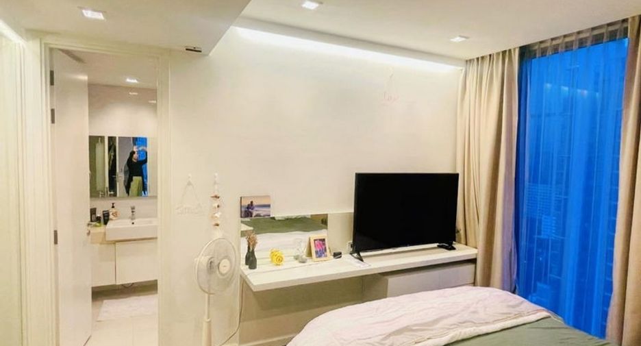 For sale and for rent 2 bed condo in Sathon, Bangkok
