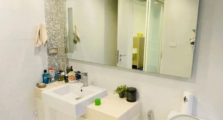 For sale and for rent 2 bed condo in Sathon, Bangkok