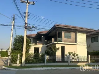Haus zum Kauf mit 4 Zimmer in Lam Luk Ka, Pathum Thani