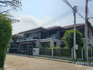Haus zum Kauf mit 4 Zimmer in Lam Luk Ka, Pathum Thani
