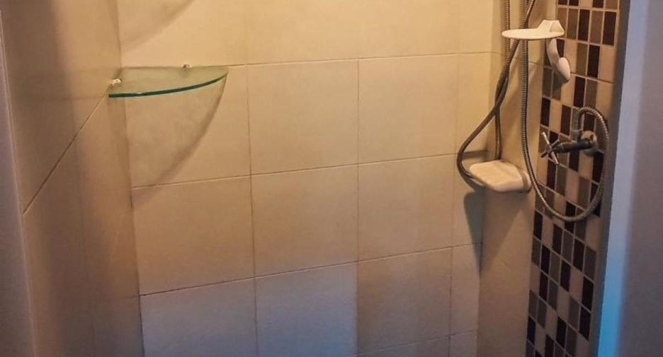 For sale 2 bed condo in Khlong Toei, Bangkok