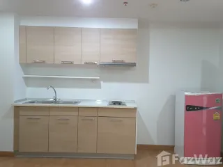 For sale スタジオ condo in Khlong Toei, Bangkok