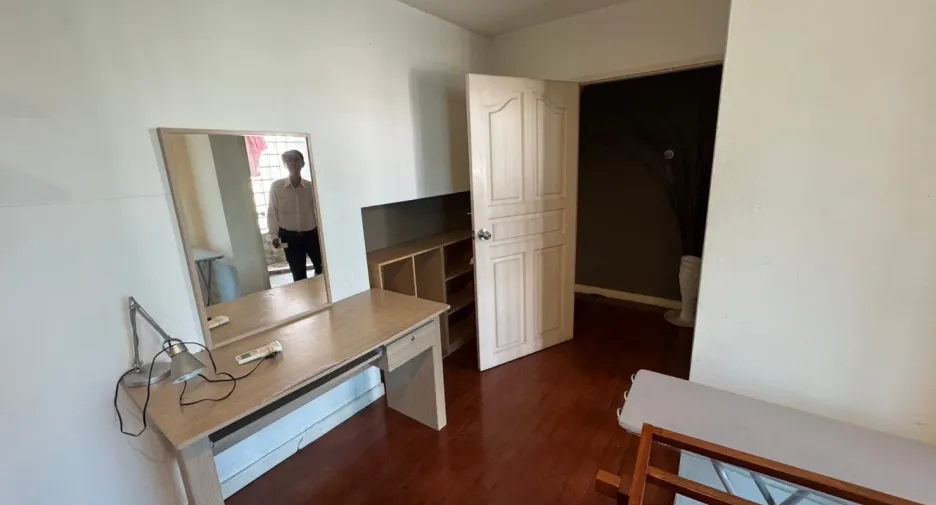 For rent 1 Beds condo in Khlong Toei, Bangkok