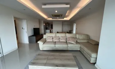 For rent 4 bed condo in Sathon, Bangkok