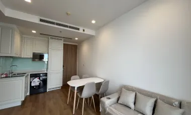 For rent 2 bed condo in Watthana, Bangkok