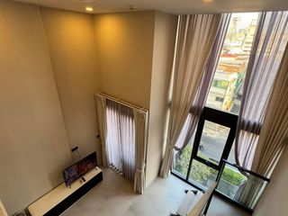 For rent 1 bed condo in Pathum Wan, Bangkok
