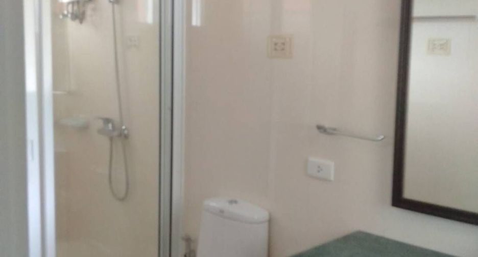 For sale 4 bed house in Hang Dong, Chiang Mai