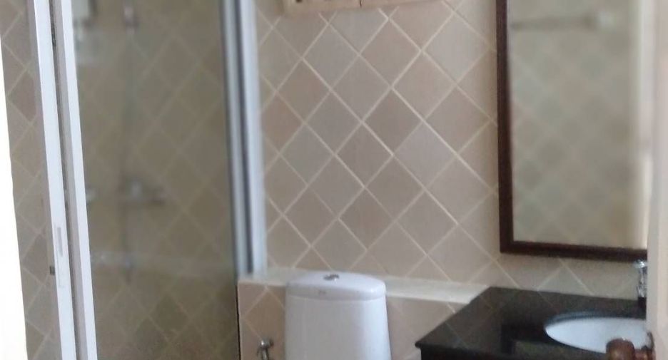 For sale 4 bed house in Hang Dong, Chiang Mai