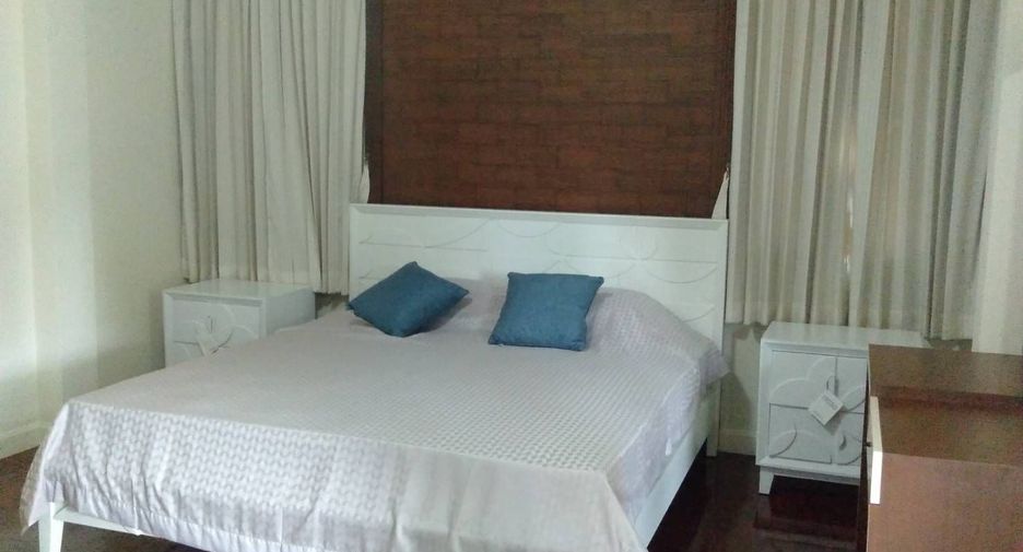 For sale 4 bed house in Hang Dong, Chiang Mai