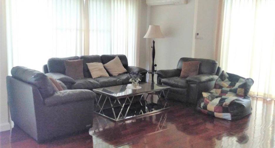For sale 4 bed house in Hang Dong, Chiang Mai