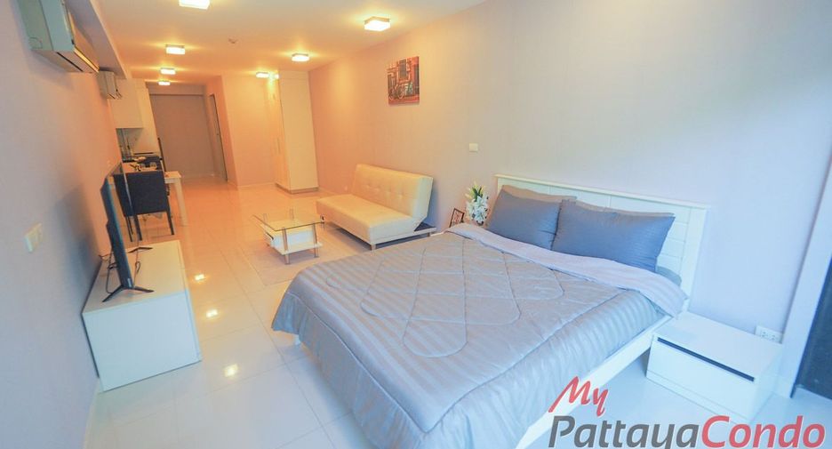 For sale スタジオ condo in Pratumnak, Pattaya
