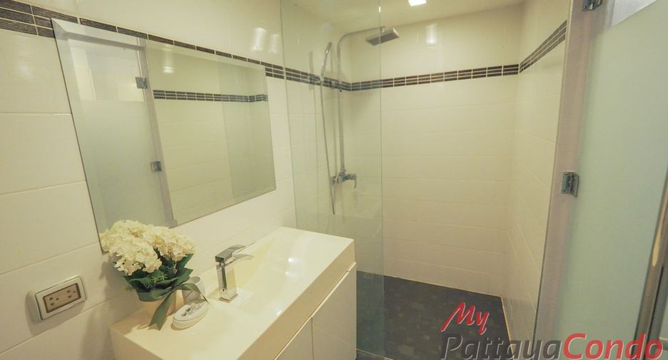 For sale スタジオ condo in Pratumnak, Pattaya