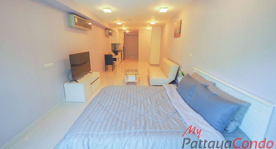 For sale スタジオ condo in Pratumnak, Pattaya