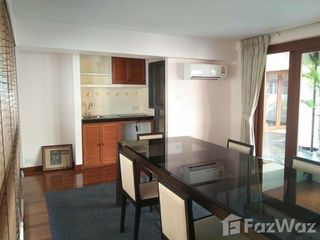 For sale 4 Beds house in Khlong Toei, Bangkok