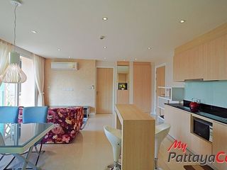 For sale 2 bed condo in South Pattaya, Pattaya