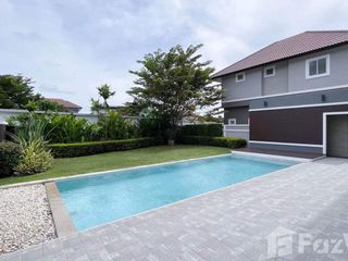 For sale 4 bed villa in San Kamphaeng, Chiang Mai