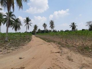 For sale land in Bang Lamung, Chonburi