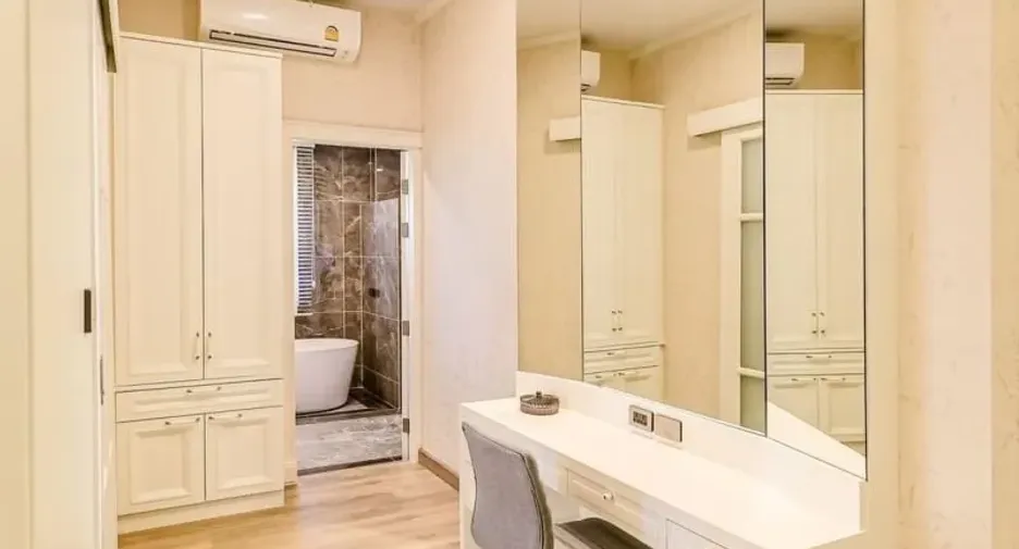For sale 4 Beds house in Hang Dong, Chiang Mai
