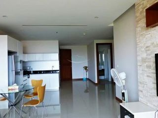For sale 2 bed condo in South Pattaya, Pattaya