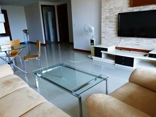 For sale 2 bed condo in South Pattaya, Pattaya