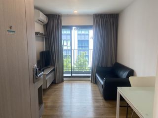 For sale 1 bed condo in Si Racha, Chonburi