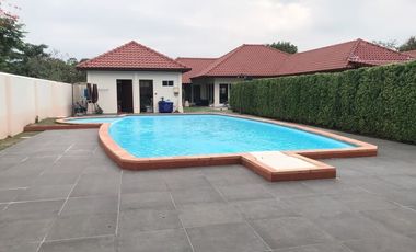 For sale 5 bed villa in Bang Lamung, Chonburi