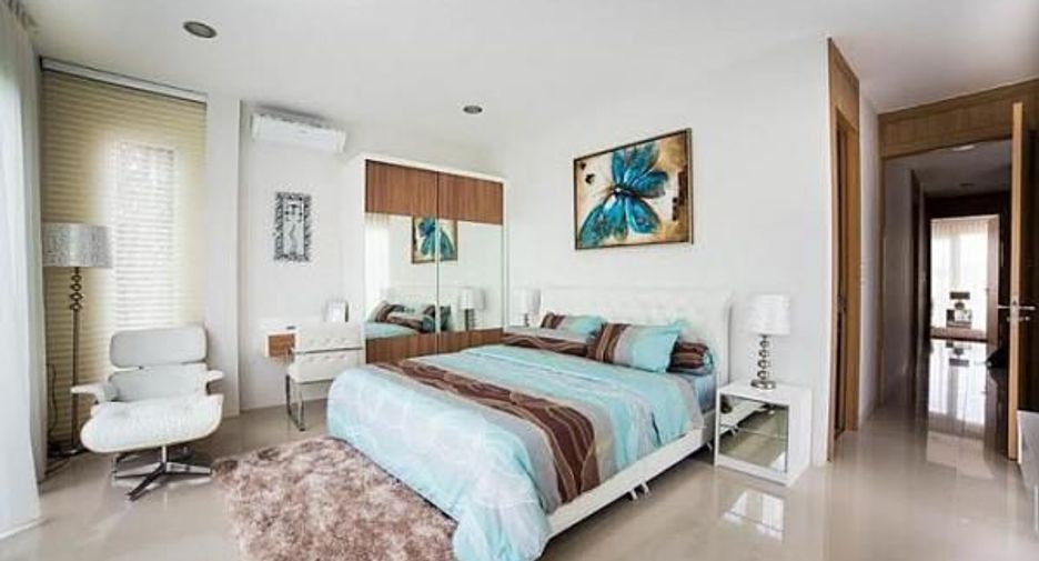 For sale 5 bed house in Sattahip, Chonburi