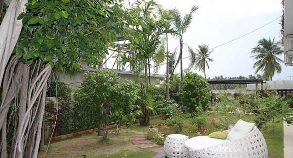 For sale 5 bed house in Sattahip, Chonburi