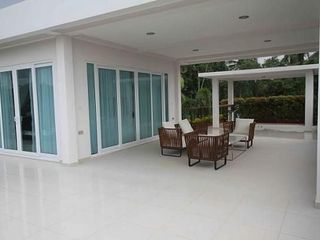 For sale 5 bed house in Sattahip, Chonburi