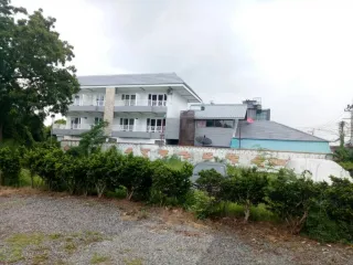 For sale 17 bed hotel in Sattahip, Chonburi