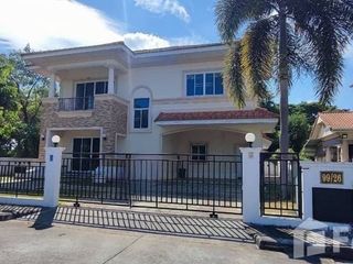For sale 3 Beds house in Saraphi, Chiang Mai