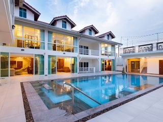 For sale 19 bed hotel in East Pattaya, Pattaya