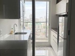 For sale 1 bed condo in Thon Buri, Bangkok