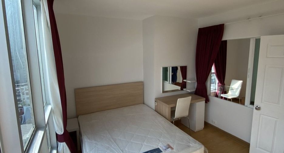For sale 1 Beds condo in Phaya Thai, Bangkok
