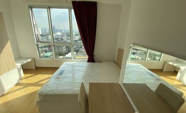 For sale 1 Beds condo in Phaya Thai, Bangkok