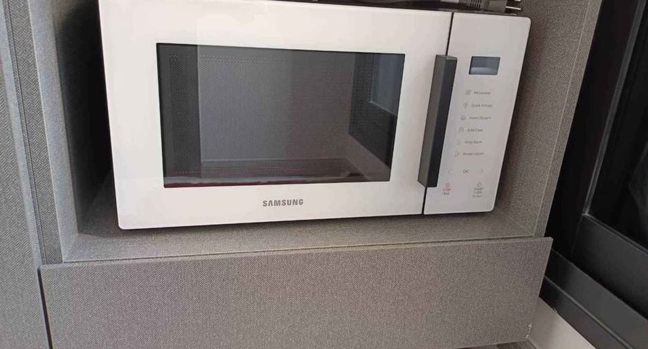 For rent studio condo in Huai Khwang, Bangkok