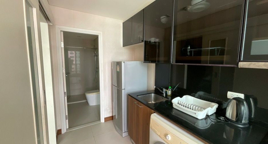For sale スタジオ condo in Watthana, Bangkok