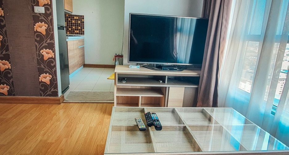 For rent 2 bed condo in Khlong Toei, Bangkok