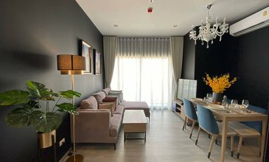 For rent 2 bed condo in Watthana, Bangkok