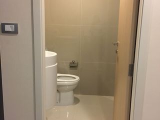 For sale studio condo in Huai Khwang, Bangkok