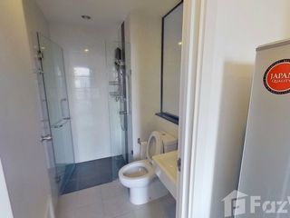 For sale 2 bed condo in Bang Phlat, Bangkok