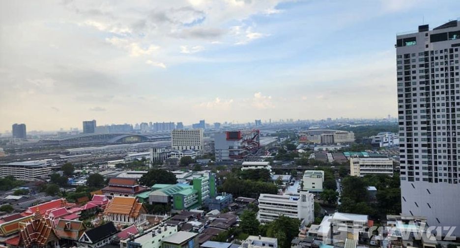 For sale studio condo in Phaya Thai, Bangkok