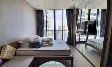 For rent studio condo in Khlong Toei, Bangkok