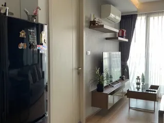 For sale 1 bed condo in Huai Khwang, Bangkok