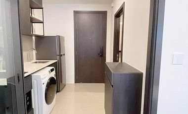 For rent 1 bed condo in Huai Khwang, Bangkok