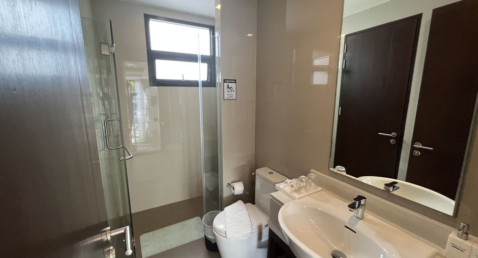 For sale 5 Beds house in Thalang, Phuket