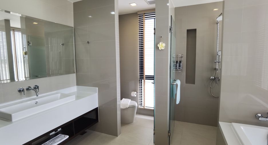 For sale 5 bed house in Thalang, Phuket