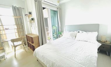 For sale スタジオ condo in Huai Khwang, Bangkok