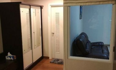 For sale studio condo in Huai Khwang, Bangkok