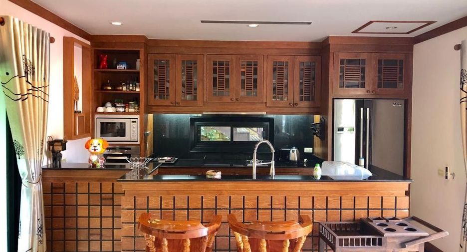 For rent 3 bed villa in Mueang Phuket, Phuket